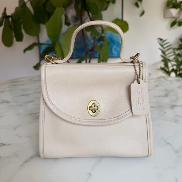 Coach Handbags - COACH Vintage Regina Top Handle Satchel Turnlock Crossbody Bag 9983 Bone Leather